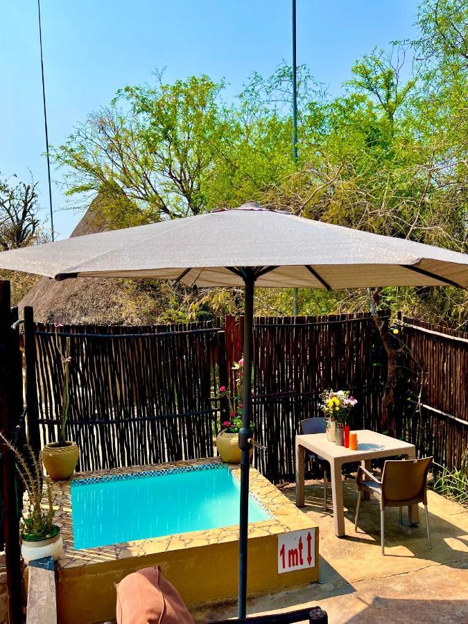 Manzini Chalets Marloth Park Ngoại thất bức ảnh