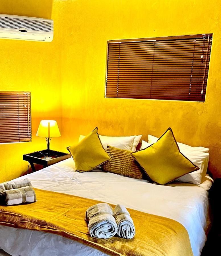 Manzini Chalets Marloth Park Ngoại thất bức ảnh