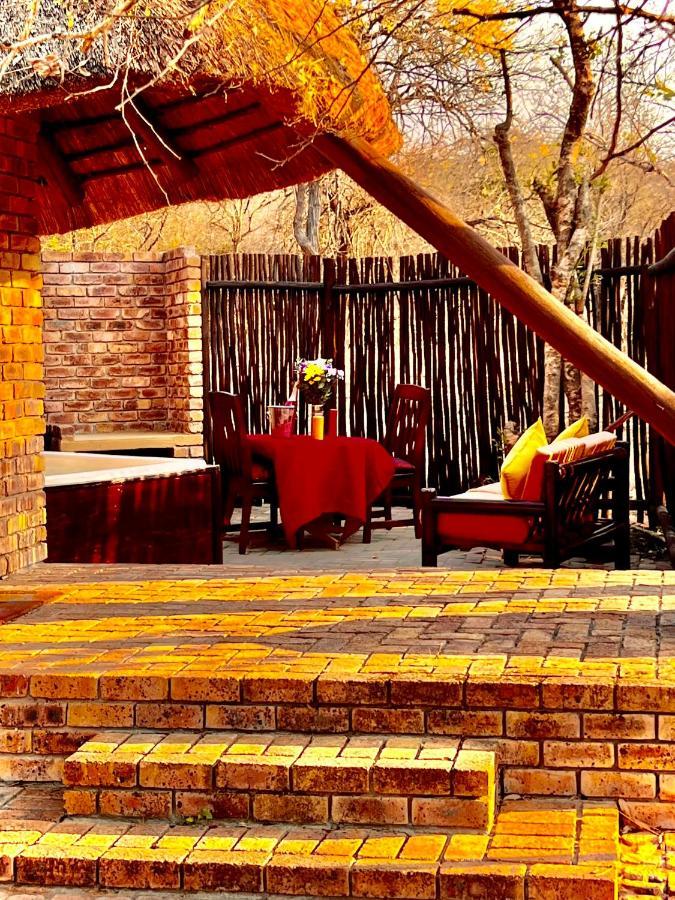 Manzini Chalets Marloth Park Ngoại thất bức ảnh