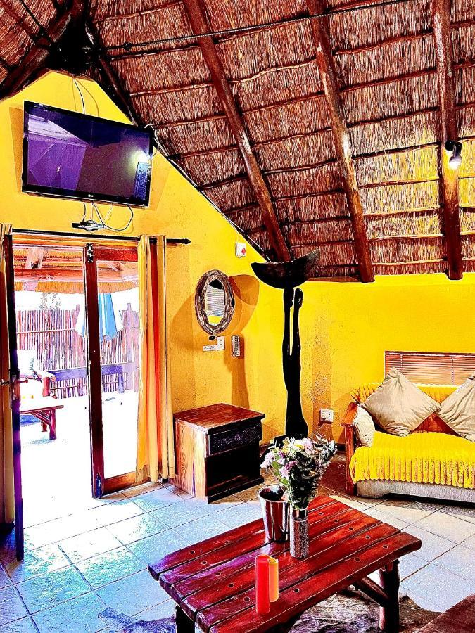 Manzini Chalets Marloth Park Ngoại thất bức ảnh