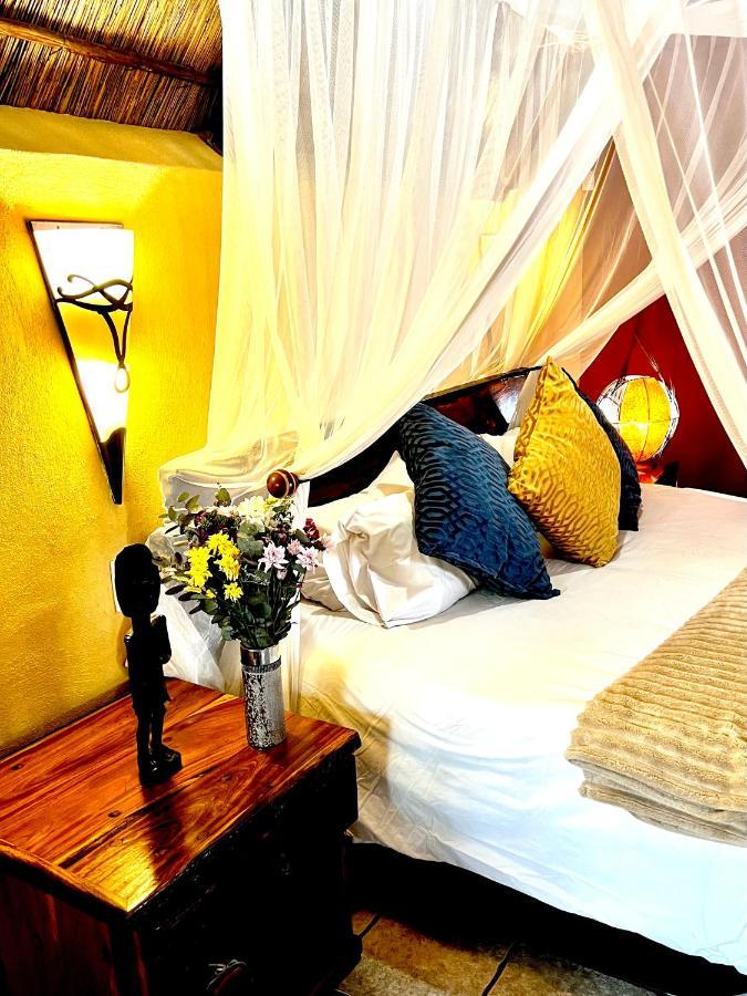 Manzini Chalets Marloth Park Ngoại thất bức ảnh