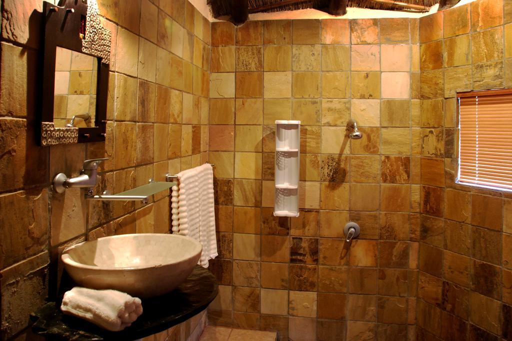 Manzini Chalets Marloth Park Phòng bức ảnh